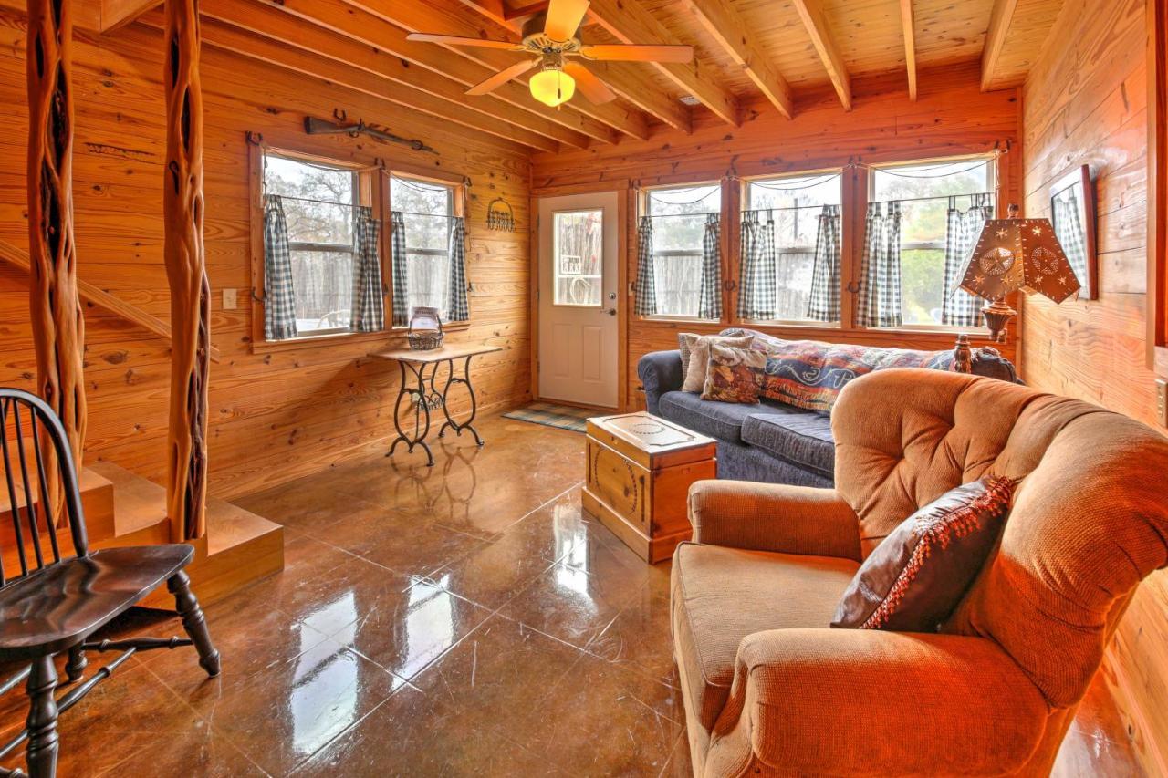 Willa Ark Bunkhouse Fredericksburg Hideaway With Hot Tub Zewnętrze zdjęcie