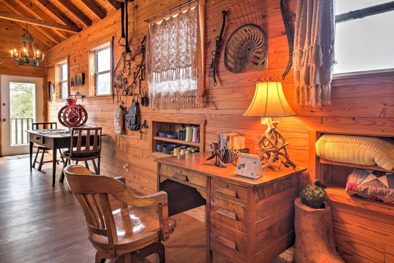 Willa Ark Bunkhouse Fredericksburg Hideaway With Hot Tub Zewnętrze zdjęcie