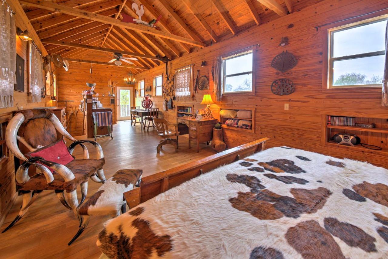 Willa Ark Bunkhouse Fredericksburg Hideaway With Hot Tub Zewnętrze zdjęcie